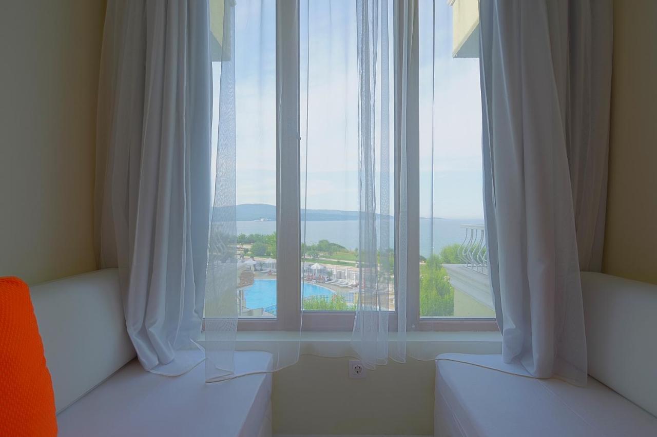 Hotel Perla Beach Luxury Primorsko Ngoại thất bức ảnh