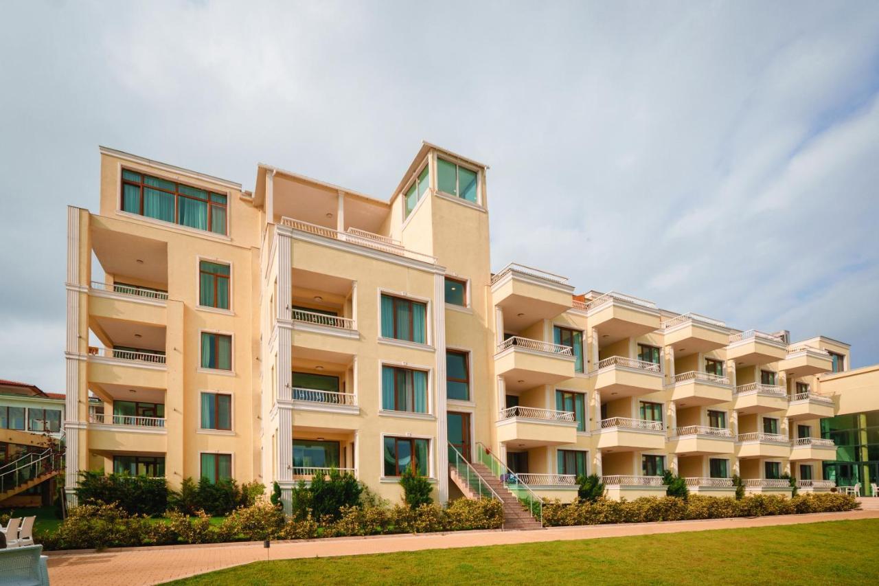 Hotel Perla Beach Luxury Primorsko Ngoại thất bức ảnh