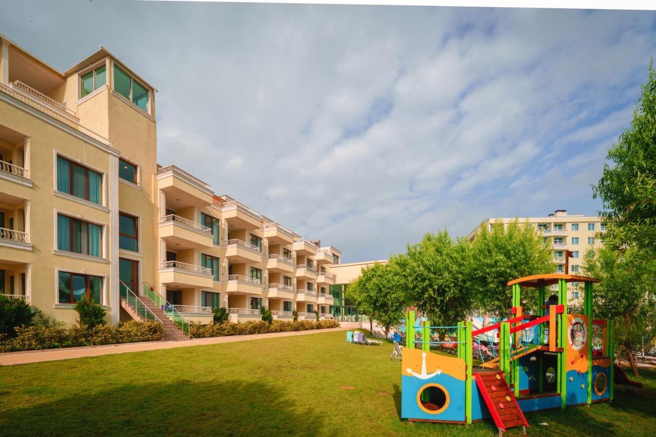 Hotel Perla Beach Luxury Primorsko Ngoại thất bức ảnh