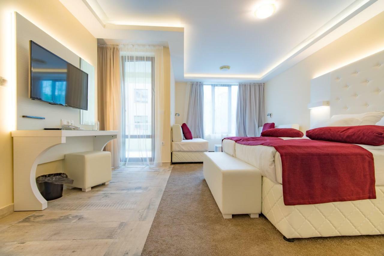 Hotel Perla Beach Luxury Primorsko Ngoại thất bức ảnh