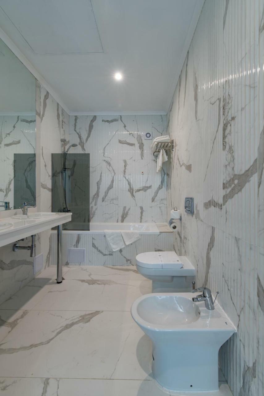 Hotel Perla Beach Luxury Primorsko Ngoại thất bức ảnh